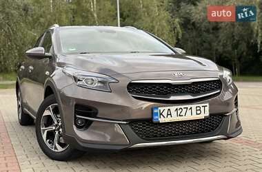 Хэтчбек Kia XCeed 2020 в 