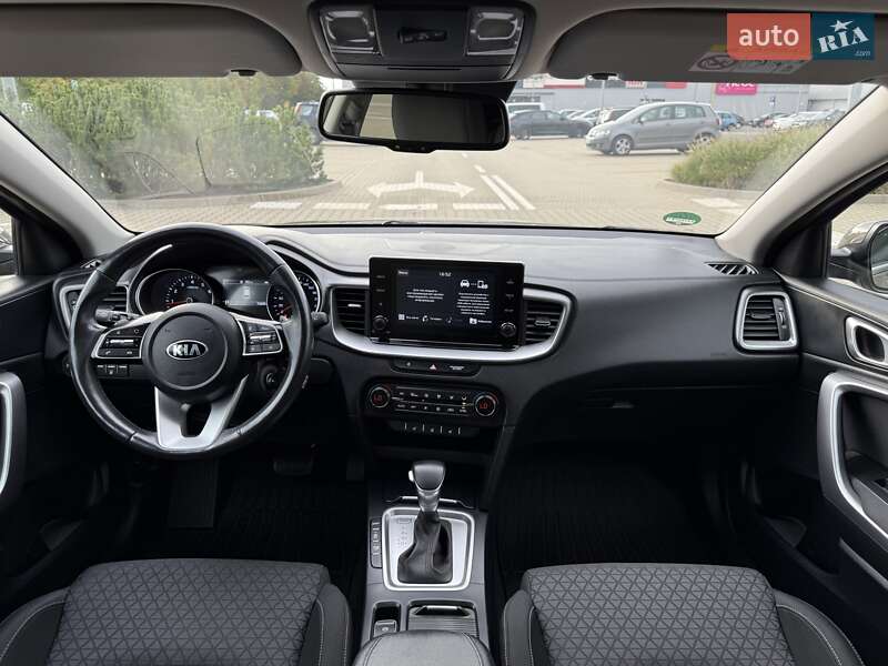 Хэтчбек Kia XCeed 2020 в Киеве