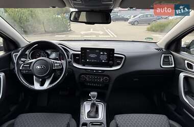 Хэтчбек Kia XCeed 2020 в 