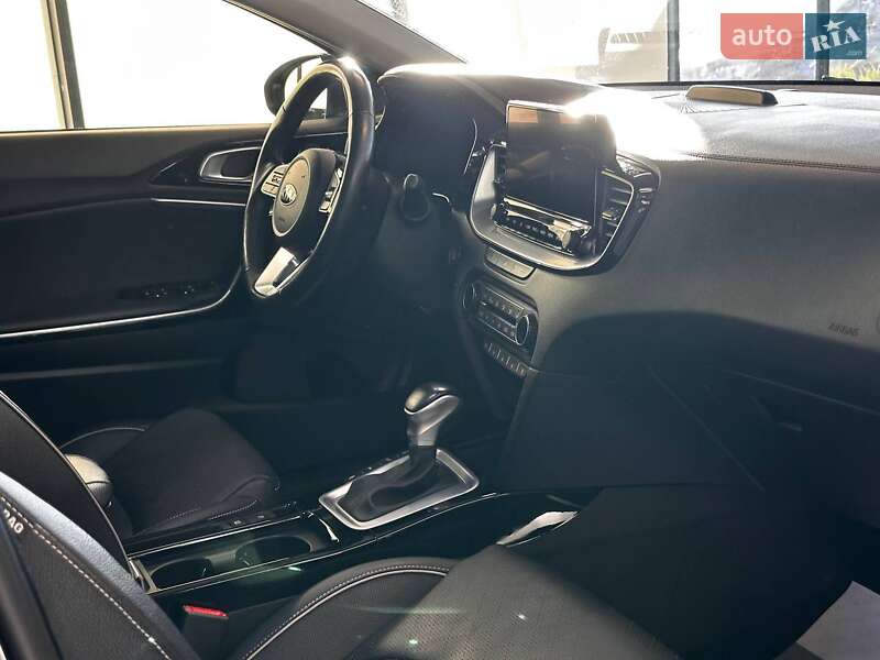 Хэтчбек Kia XCeed 2021 в Львове