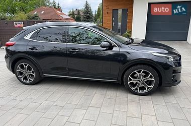 Хэтчбек Kia XCeed 2020 в Киеве