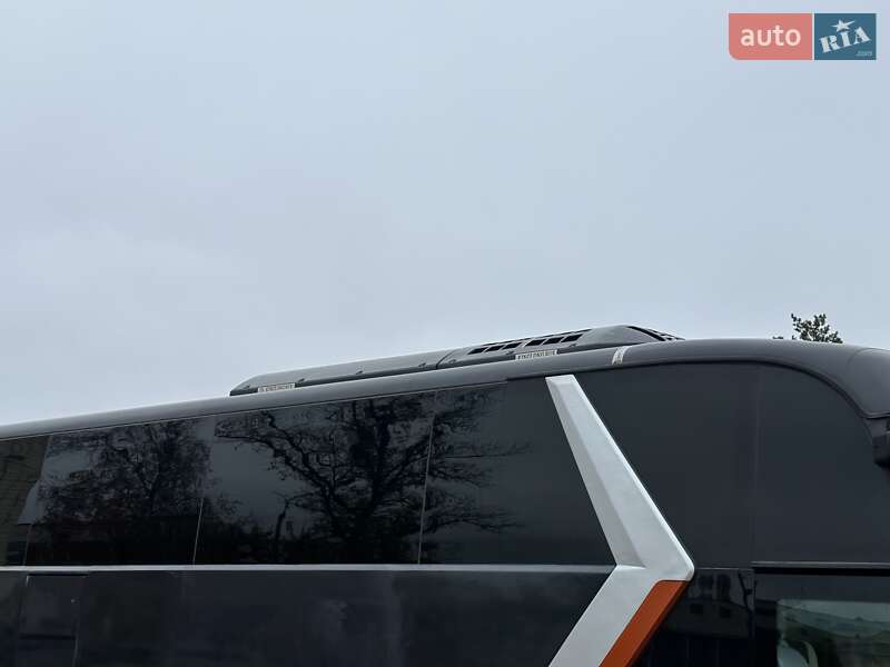 Туристический / Междугородний автобус King Long 6129 2009 в Киеве