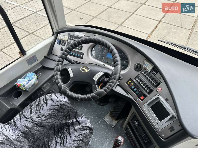 Туристический / Междугородний автобус King Long 6129 2009 в Киеве