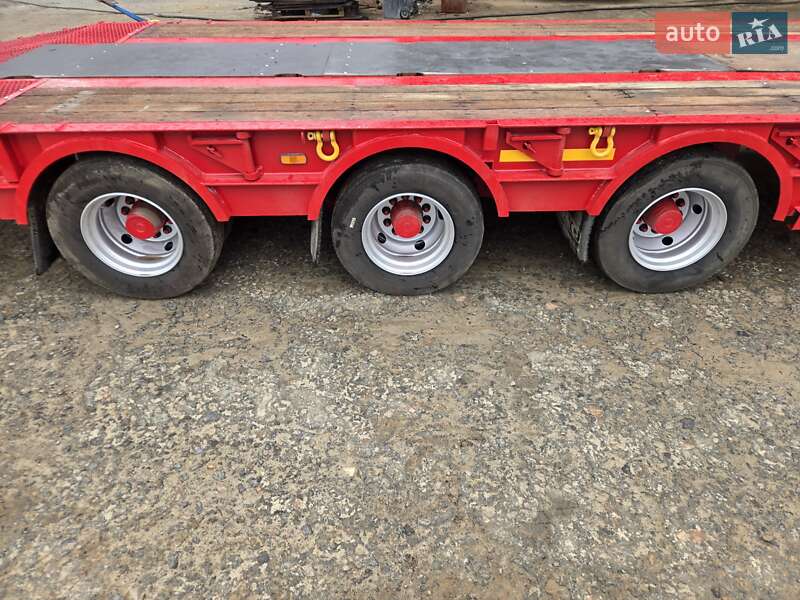 Низкорамная платформа King GTS 2005 в Болграде