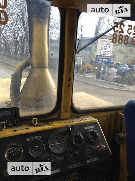 Фронтальный погрузчик Кировец К 700 1991 в Черновцах