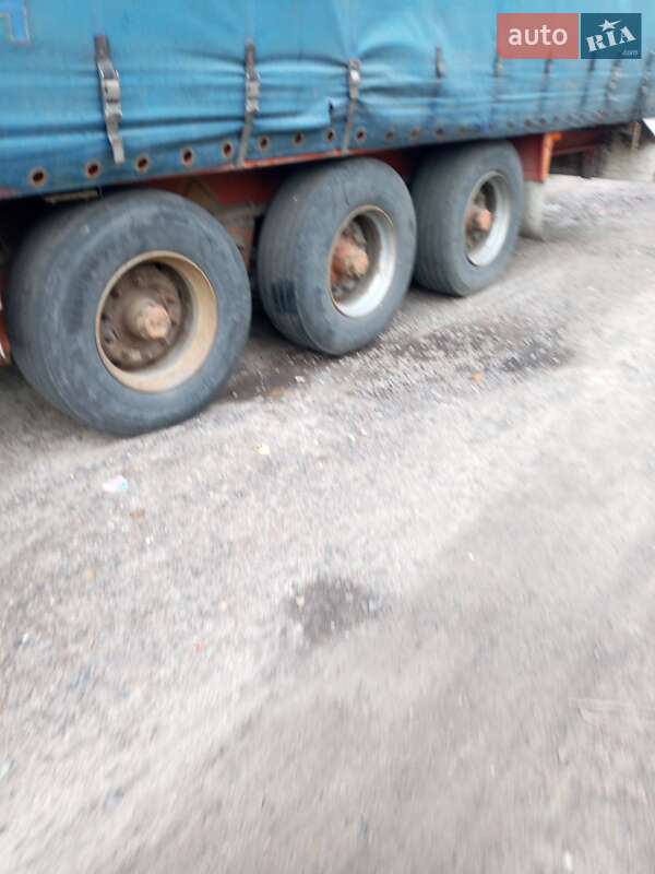 Тентованный борт (штора) - полуприцеп Klaeser TSA 2001 в Маневичах