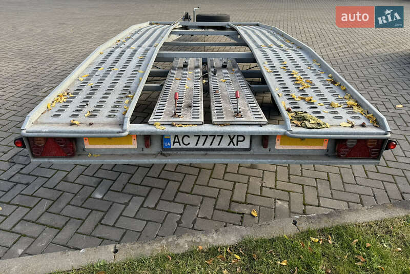 Лафет Knott 95А 2012 в Луцке