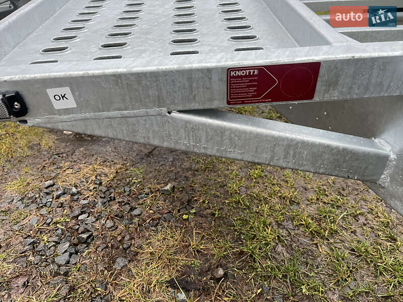 Лафет Knott GmbH 2024 в Яворове