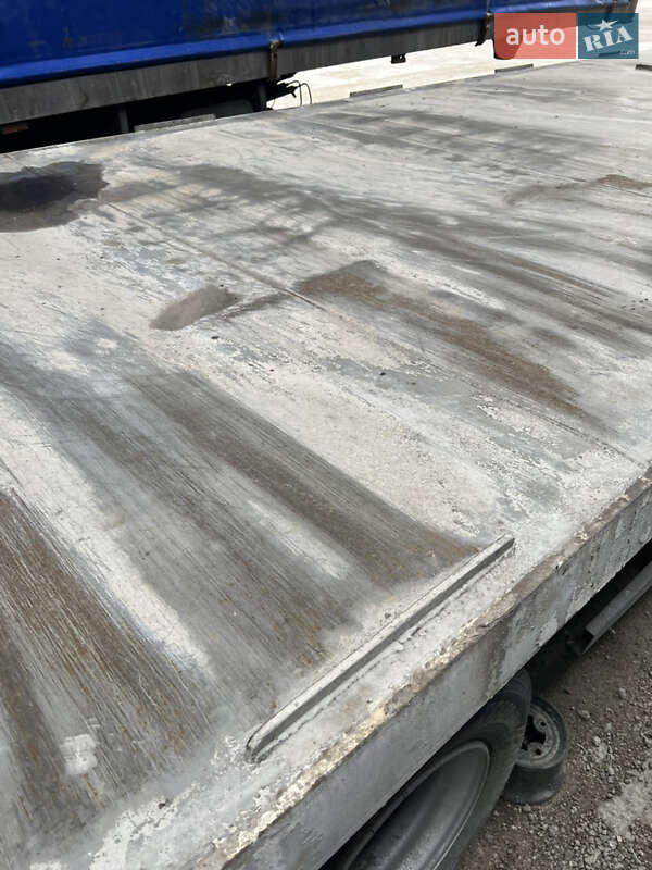 Для перевозки животных - полуприцеп Kogel AVE 2008 в Теофиполе