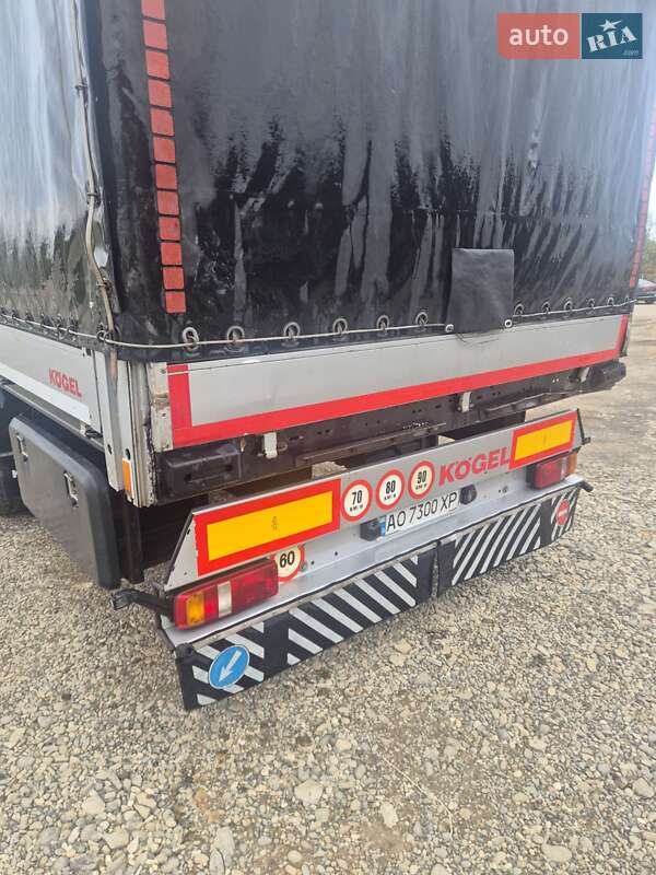 Бортовой полуприцеп Kogel S 24 2007 в Иршаве