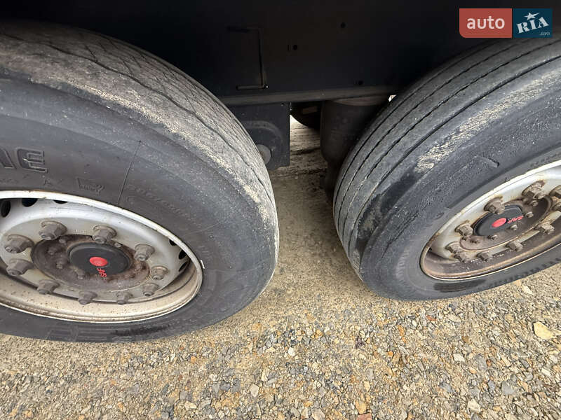 Тентований борт (штора) - напівпричіп Kogel S 24 2019 в Чернівцях