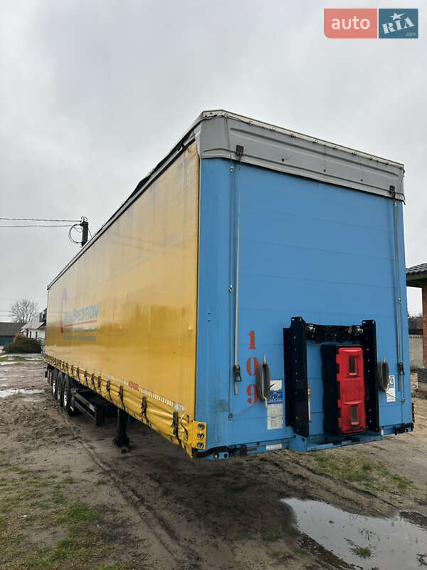 Тентованный борт (штора) - полуприцеп Kogel S 24 2014 в Березному фото Тентованный борт (штора) - полуприцеп Kogel S 24 2014 в Березному