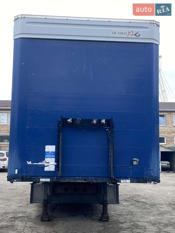 Тентований борт (штора) - напівпричіп Kogel SAF 2015 в Луцьку