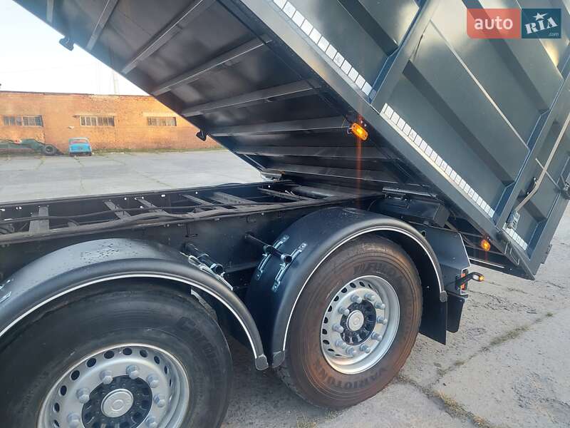 Самосвал полуприцеп Kogel SAF 2002 в Виннице