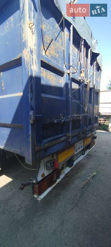 Бортовий напівпричіп Kogel SAF 1998 в Шепетівці