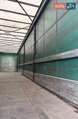 Тентований борт (штора) - напівпричіп Kogel SAF 2016 в Луцьку