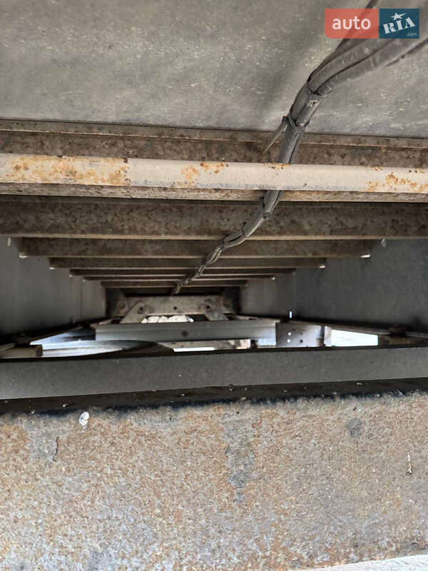 Тентованный борт (штора) - полуприцеп Kogel SAF 2007 в Калинах