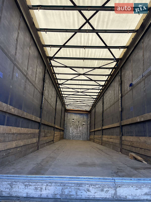 Тентованный борт (штора) - полуприцеп Kogel SAF 2008 в Тячеве