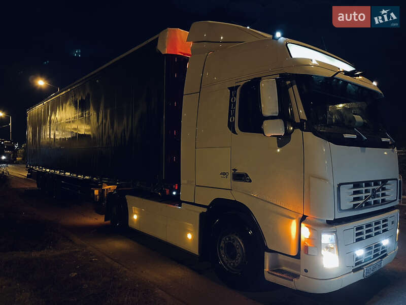 Тентованный борт (штора) - полуприцеп Kogel SAF 2008 в Тячеве