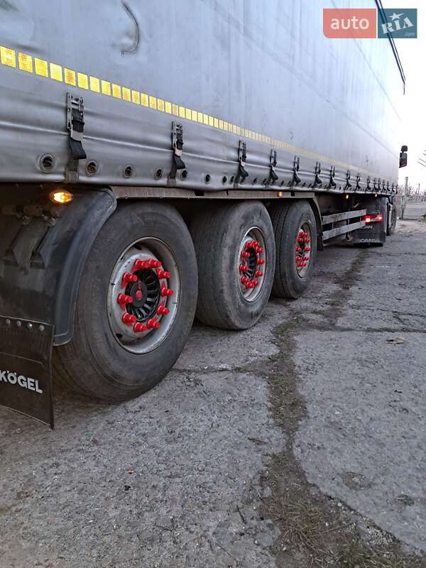 Тентованный борт (штора) - полуприцеп Kogel SAF 2013 в Подольске