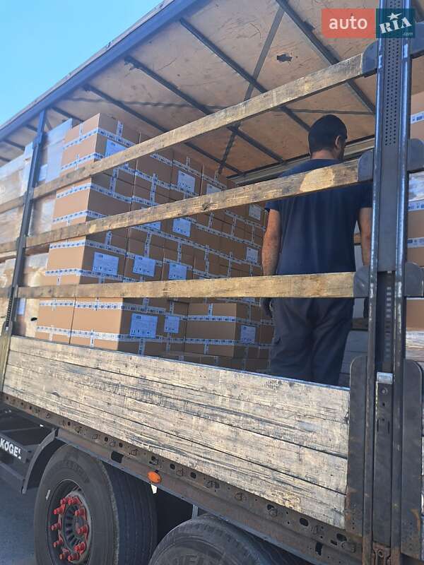 Тентованный борт (штора) - полуприцеп Kogel SAF 2013 в Подольске