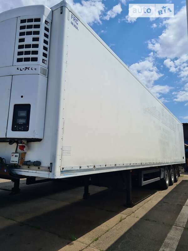 Рефрижератор полуприцеп Kogel SF24 2006 в Мукачево