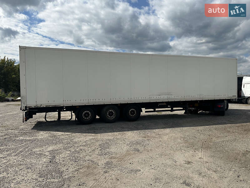 Изотермическая будка Kogel SK 2006 в Березане