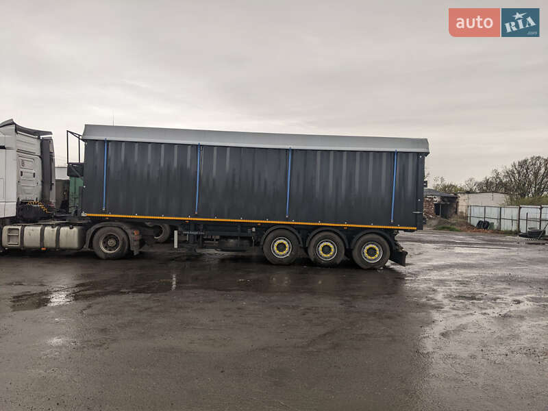 Зерновоз - полуприцеп Kogel SN 24 2014 в Лохвице