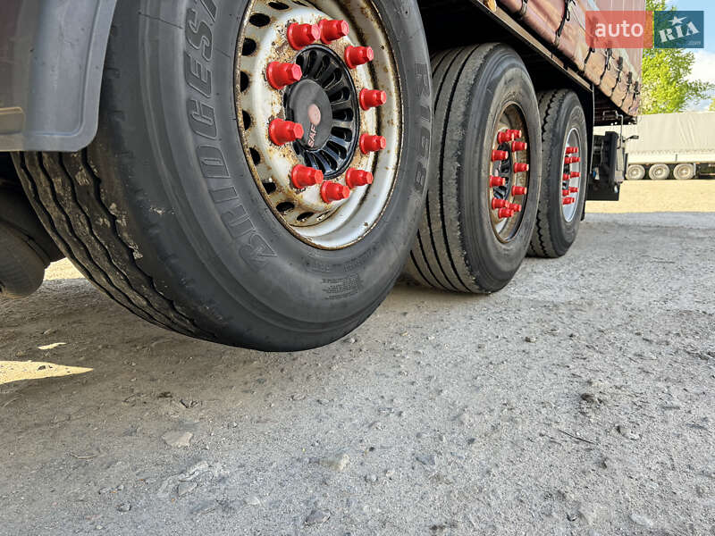 Тентованный борт (штора) - полуприцеп Kogel SN 24 2012 в Ровно