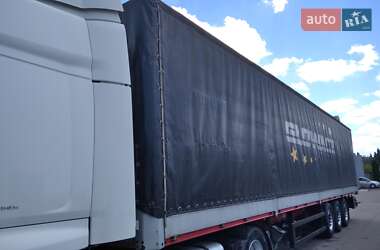 Тентованный борт (штора) - полуприцеп Kogel SN 24 2004 в 