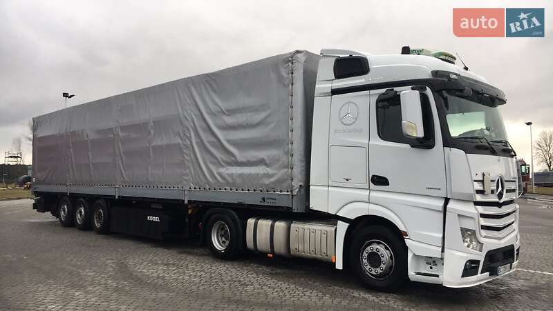 Тентованный борт (штора) - полуприцеп Kogel SN 24 2008 в Дрогобыче