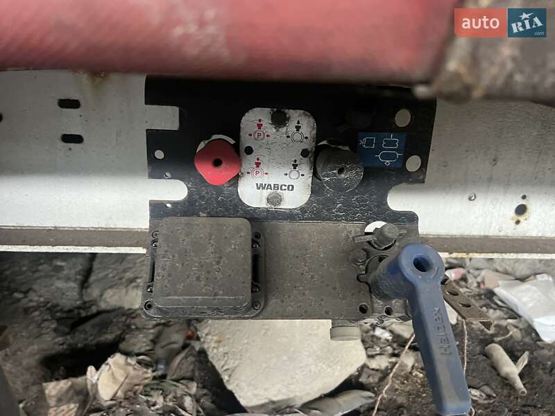 Тентованный борт (штора) - прицеп Kogel SN 24 2012 в Черновцах