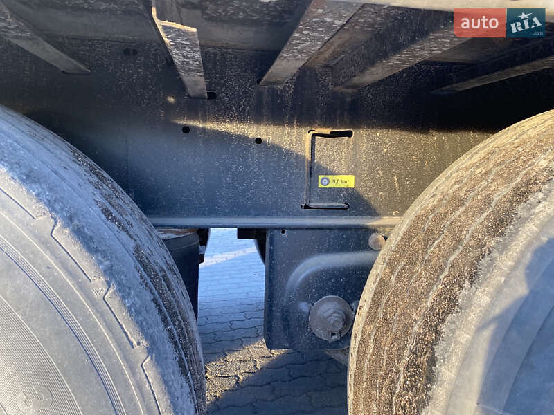 Тентованный борт (штора) - полуприцеп Kogel SN 24 2016 в Львове фото 5 Тентованный борт (штора) - полуприцеп Kogel SN 24 2016 в Львове