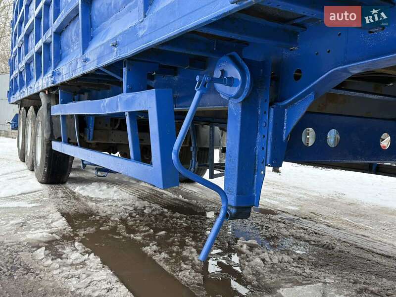 Бортовий напівпричіп Kogel SN 24 1997 в Дніпрі