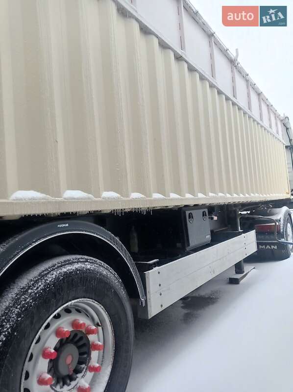 Контейнеровоз напівпричіп Kogel SN 24 2007 в Сутисках