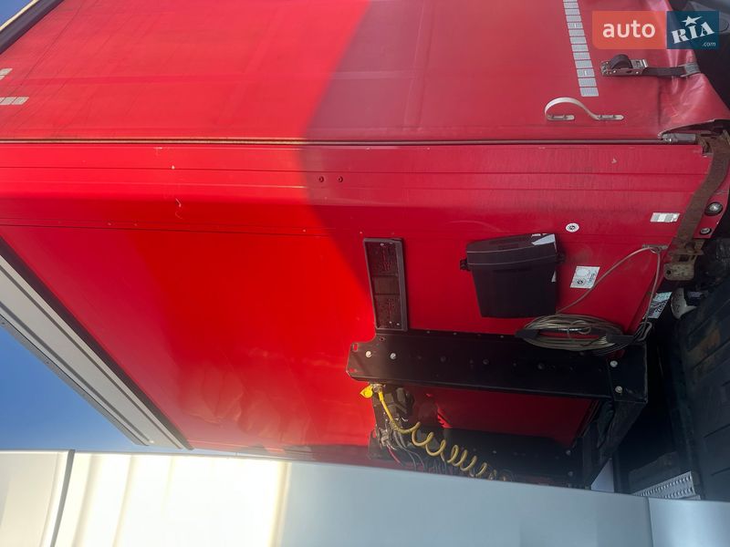 Тентованный борт (штора) - полуприцеп Kogel SN 24 2018 в Калуше