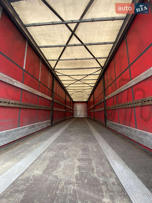 Тентованный борт (штора) - полуприцеп Kogel SN 2015 в Киеве