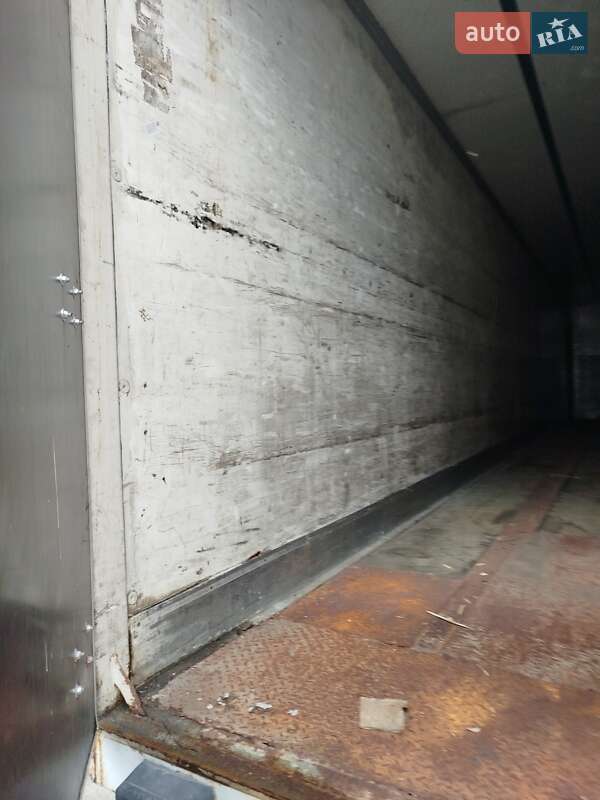 Изотермическая будка Kogel SN 2003 в Запорожье фото 14 Изотермическая будка Kogel SN 2003 в Запорожье