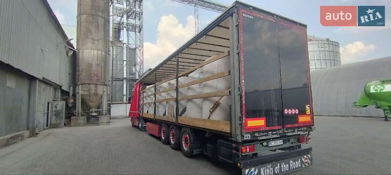 Тентованный борт (штора) - полуприцеп Kogel SN 2011 в Каменке-Бугской