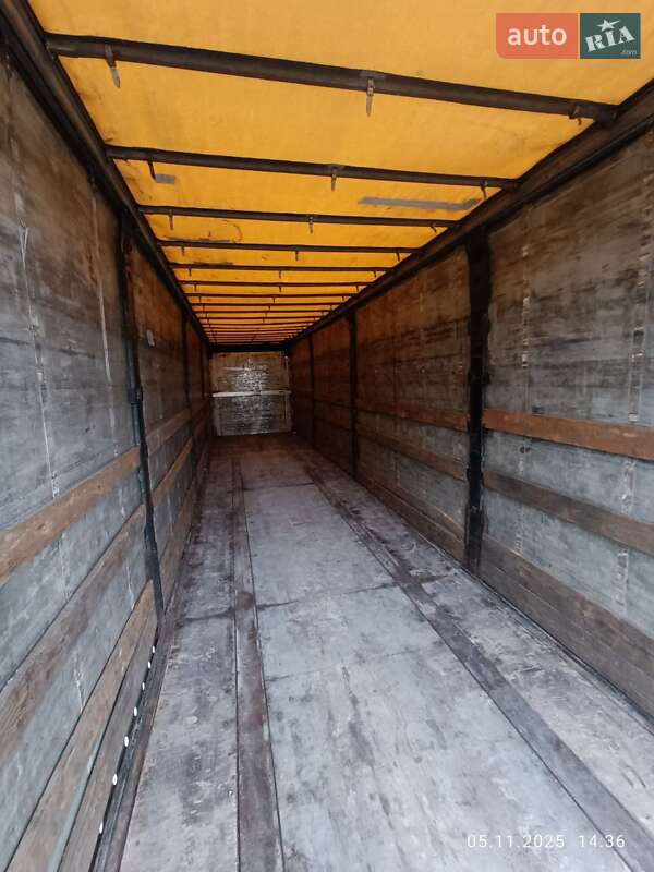 Тентованный борт (штора) - полуприцеп Kogel SNCO 24 2004 в Чернигове