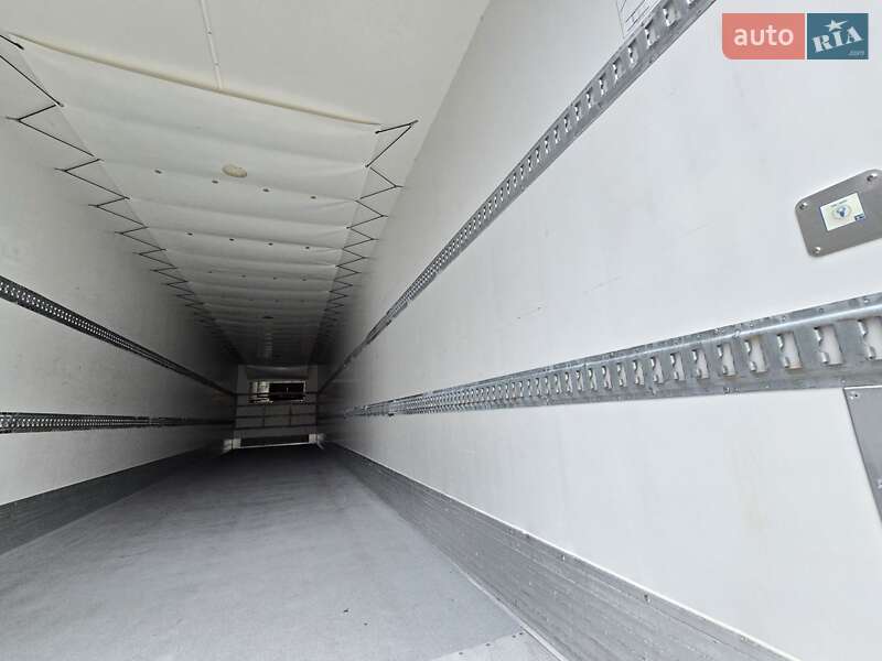 Рефрижератор напівпричіп Kogel SV24 2013 в Вінниці