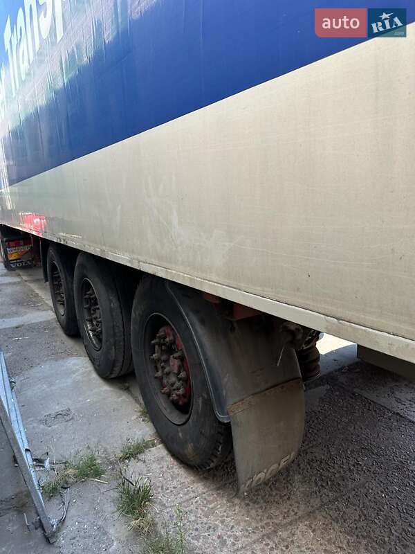 Рефрижератор напівпричіп Kogel SVKA 2002 в Одесі