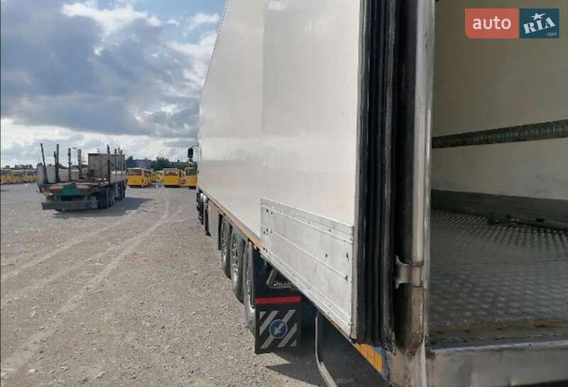 Рефрижератор напівпричіп Kogel SVKT 24P 2008 в Рівному