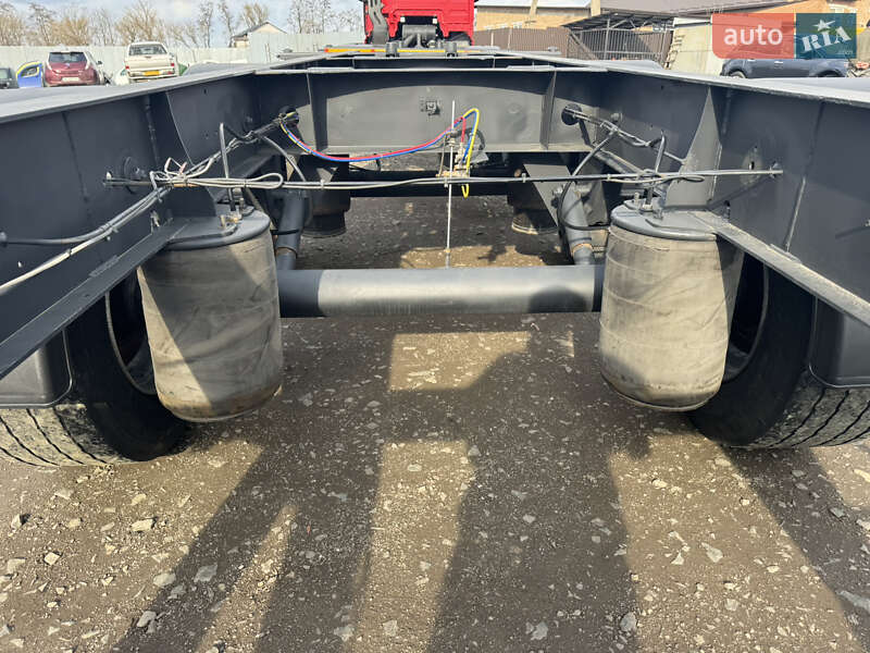 Контейнеровоз Kogel Tandem 2017 в Луцке фото 17 Контейнеровоз Kogel Tandem 2017 в Луцке