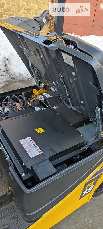 Вилочний навантажувач Komatsu FB 2021 в Черкасах фото 3 Вилочний навантажувач Komatsu FB 2021 в Черкасах