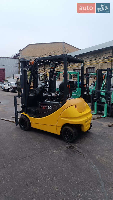 Komatsu FB 2017