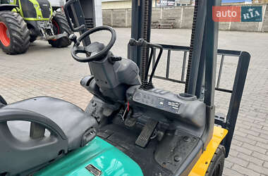 Вилочный погрузчик Komatsu FD 2008 в 