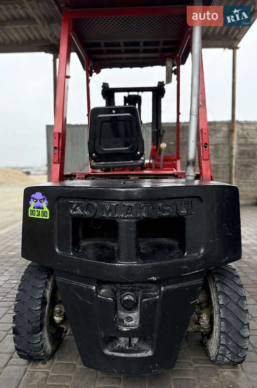 Вилочный погрузчик Komatsu FD 2006 в Первомайске