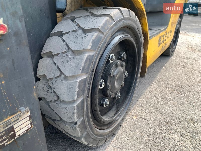 Вилочный погрузчик Komatsu FG 2017 в Полтаве