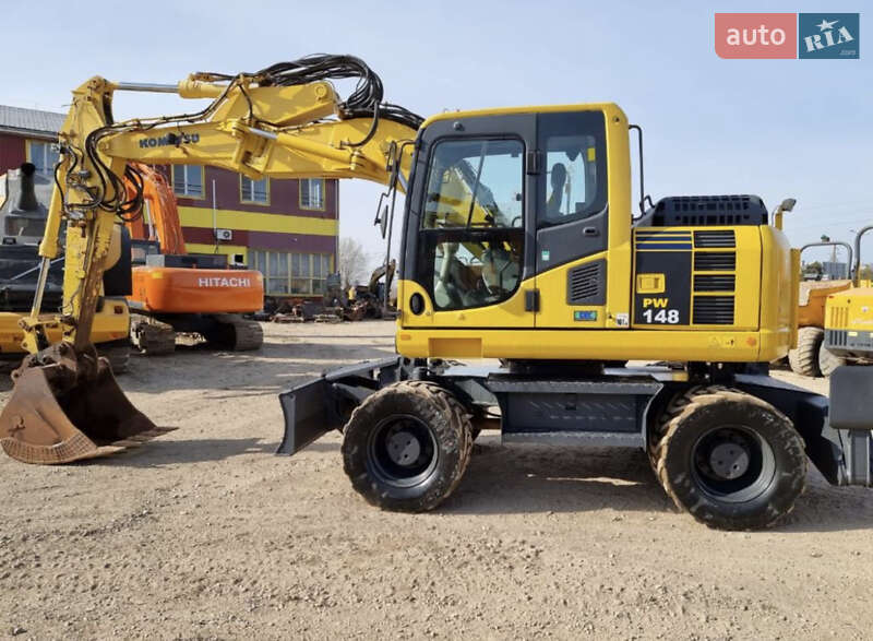 Колесный экскаватор Komatsu PC 160 2016 в Одессе